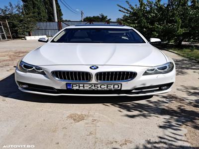 BMW Seria 5 520d Aut. Luxury Line