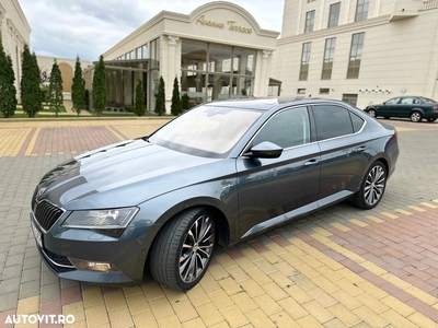 Skoda Superb 2.0 TDI DSG 4X4 Laurin & Klement