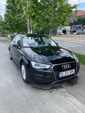 Audi A3 1.6 TDI (clean diesel) S tronic Attraction