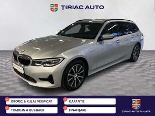 BMW Seria 3 330e xDrive AT