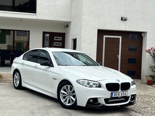 BMW Seria 5 520d xDrive Aut. Modern Line