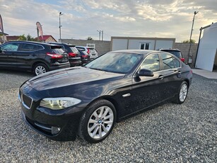 BMW Seria 5 525d Touring Sport-Aut.