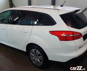 Ford Focus TITANIUM 1.5 TDCi