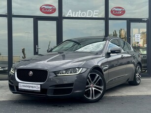 Jaguar XE 2.0 Prestige