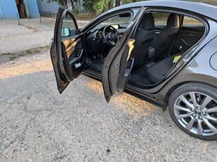 Mazda 3 skyactiv G 122 31000km