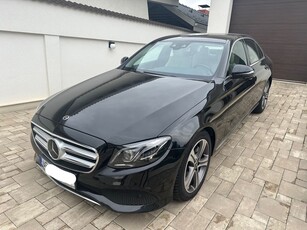 Mercedes-Benz E 220 d T-Modell 4MATIC Aut.