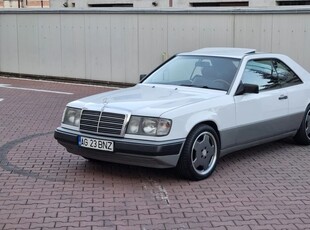 Mercedes-Benz W124