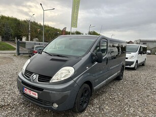 Renault Trafic 2.0 dCi 115 FAP Grand Passenger Black Edition