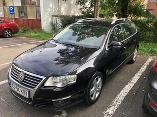 vând volkswagen passat