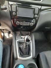 vanzare autoturism Nissan