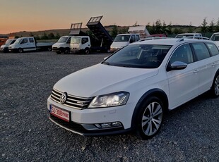 Volkswagen Passat Alltrack 2.0 TDI 4Motion DSG BlueMotion Tec