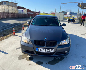 BMW E90 318 stare bună