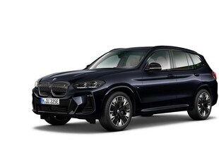 BMW iX3 Standard