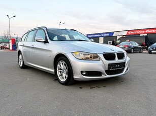 BMW Seria 3 320d xDrive DPF Touring Edition Lifestyle