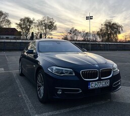 BMW Seria 5 530d xDrive Sport-Aut. Luxury Line