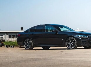 BMW Seria 5 540d xDrive MHEV