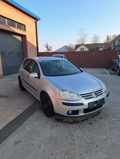 Golf 5 1.6 benzină