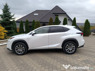 LEXUS NX 300h Hybrid