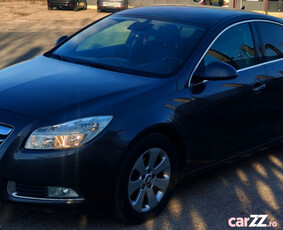 Liciteaza-Opel Insignia CT 2009