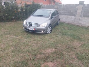 Mercedes-Benz B 180 CDI