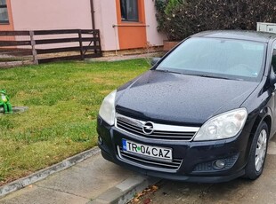 Opel Astra 1.4i Enjoy