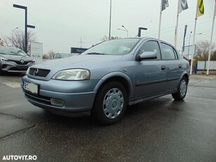 Opel Astra 1.4i Essentia