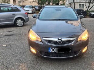 Opel Astra 1.6 Cosmo