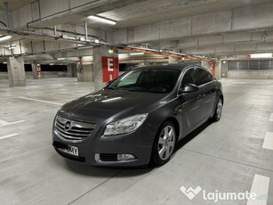 Opel Insignia 2.0 CDTI 160cp E5 edition sport sedan AN 2010 KM 219.000