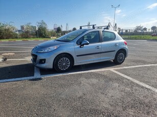 Peugeot 207 1.4 benzina