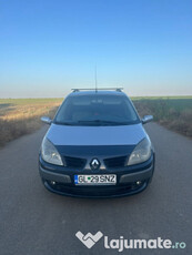 Renault Megane scenic (7 locuri)