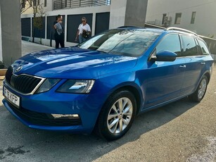 Skoda Octavia Combi Diesel 1.6 TDI DSG Style