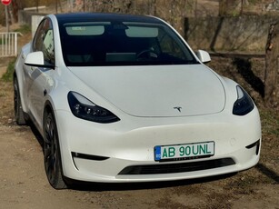 Tesla Model Y Performance Dual Motor AWD