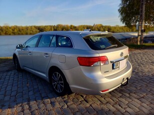 Toyota Avensis 2.0 D-4D Executive