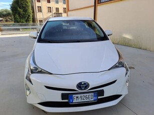 Toyota Prius (Hybrid)