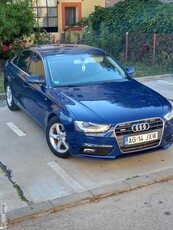 Vând Audi A4, fabricatie 2013, motor 2.0 diesel, Navi, proprietar pe carte