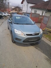 vând Ford focus 1.4 benzina din 2009