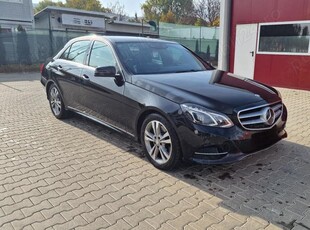 Vand Mercedes Benz E250 - Anul 2014, 204 CP