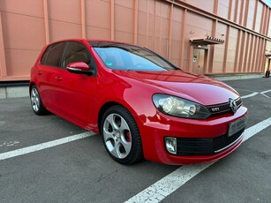 Volkswagen Golf 2.0 GTI DSG