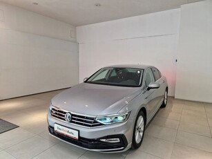 Volkswagen Passat 1.6 TDI DSG Comfortline