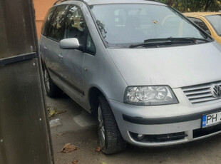 Volkswagen Sharan cu 230000 km