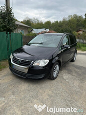 Volkswagen Touran facelift 7 locuri 1.9 TDI