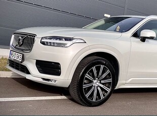 Volvo XC 90 B5 D AWD Geartronic Momentum Pro