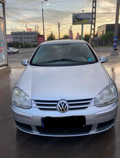 VW Golf 5 1.6 benzina 2005