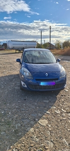 Renault Scenic 7 locuri