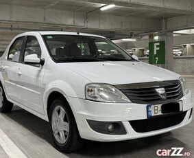 Dacia Logan 1.6 16V 105CP Prestige cumparat de nouă