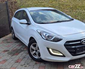 Hyundai i30 Facelift 1.6CRDi Euro 6 Automat 7+1 Viteze Navi Camera