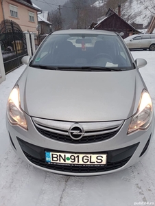 Opel corsa 2012