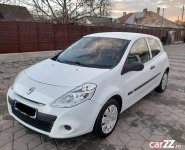 Renault Clio an 2o11 - 1.5 dci