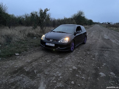 vand honda civic 1.6 benzina