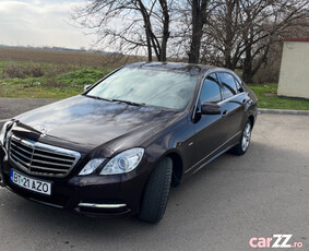 Mercedes-Benz E250 4Matic BlueEfficiency 7gtronic plus